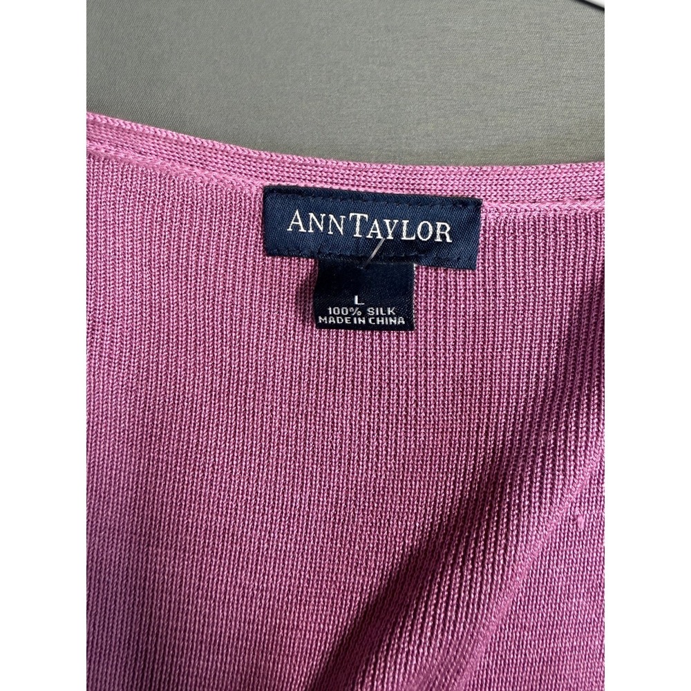 Ann Taylor 100% Silk Cardigan Sweater Purple V-Neck Long Sleeve Large Orchid - Picture 9 of 16